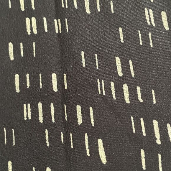 ECRU Black Print 100% Silk Blouse size Small Long Sleeves Career Casual Preppy - Picture 8 of 13